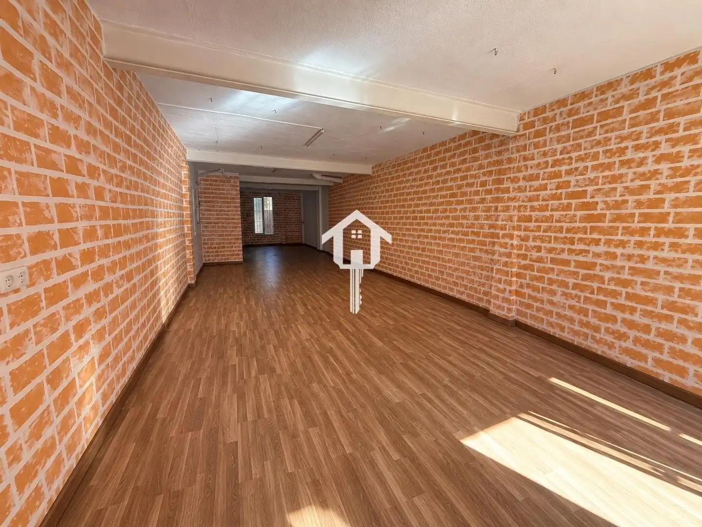Local comercial en venta en Calle DR SAPENA, imagen 3