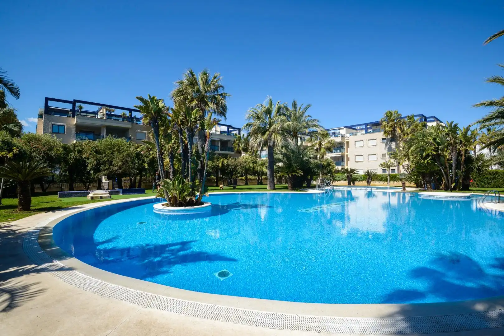 Swimming pool of Apartments for sale in Xeraco