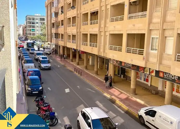Pis amb ascensor en venda a La Mata, imagen 2