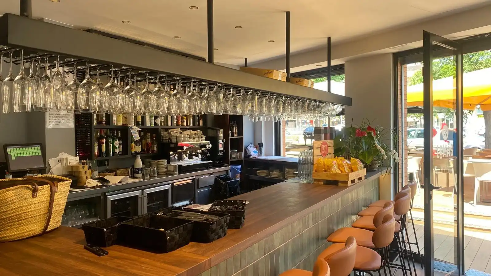 Local comercial en traspàs a El Molí-El Rieral, imagen 2