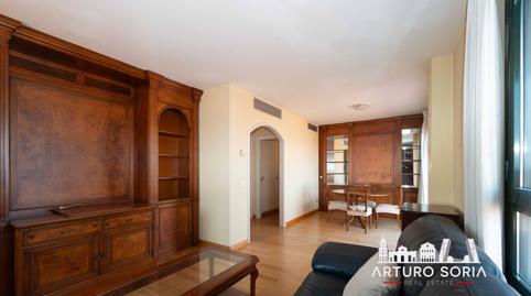 Photo 5 of Attic for sale in Calle Alcalá, Pueblo Nuevo, Madrid