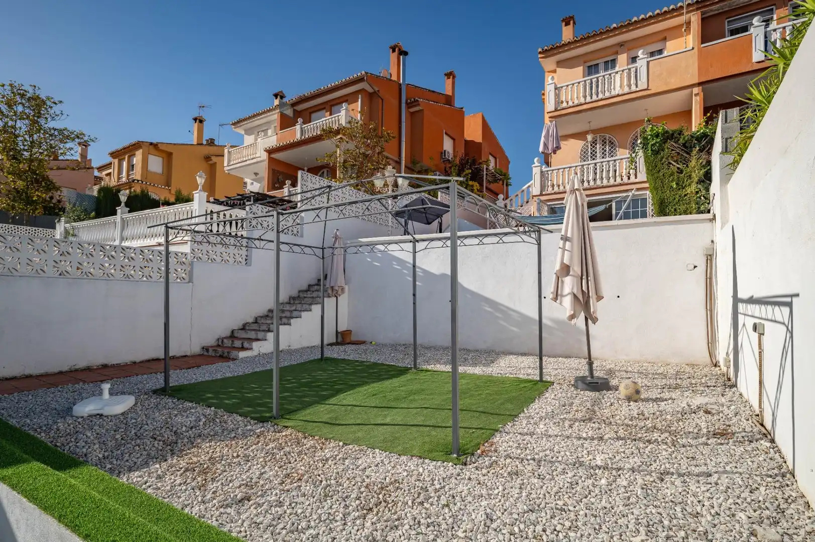 Chalet con piscina en venta en Gójar, imagen 15