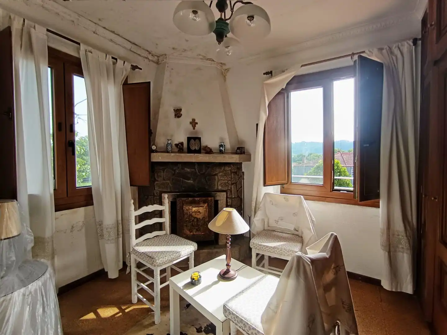 Sala de estar de Casa o chalet en venta en Pontevedra Capital  con Calefacción, Jardín privado y Terraza