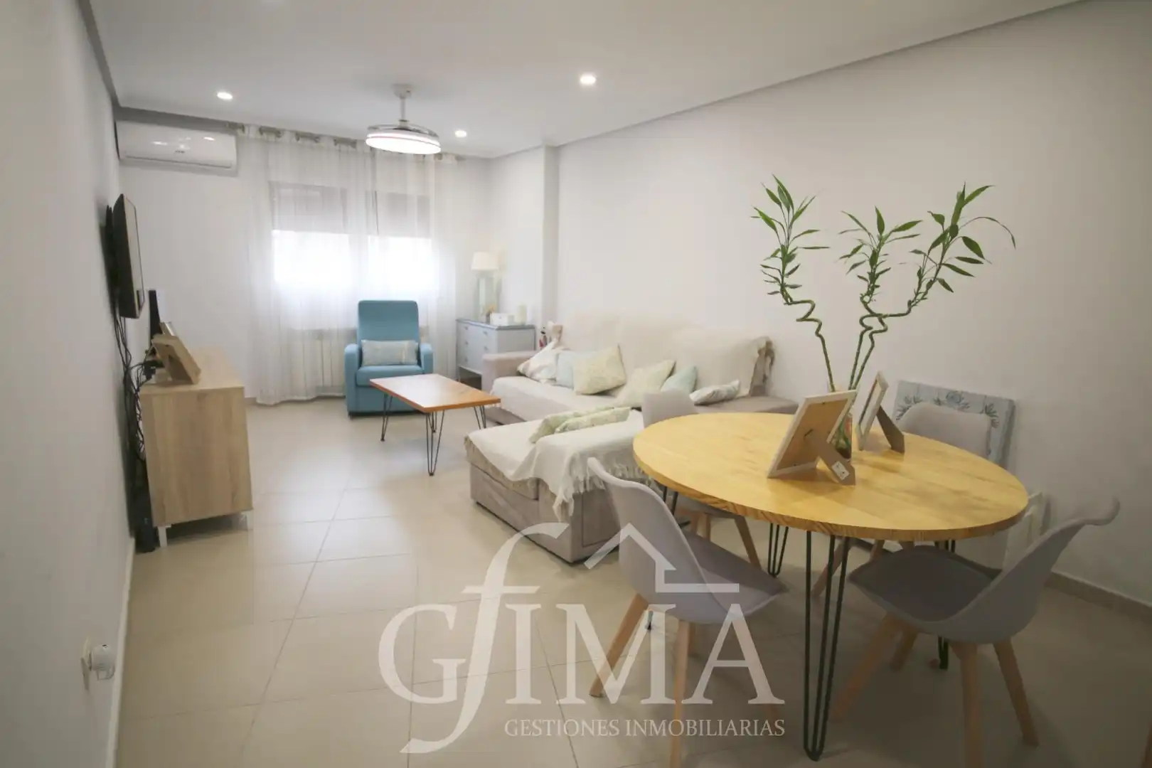 Flat with terrace for sale in Calle ANTONIO HUERTAS, imagen 7