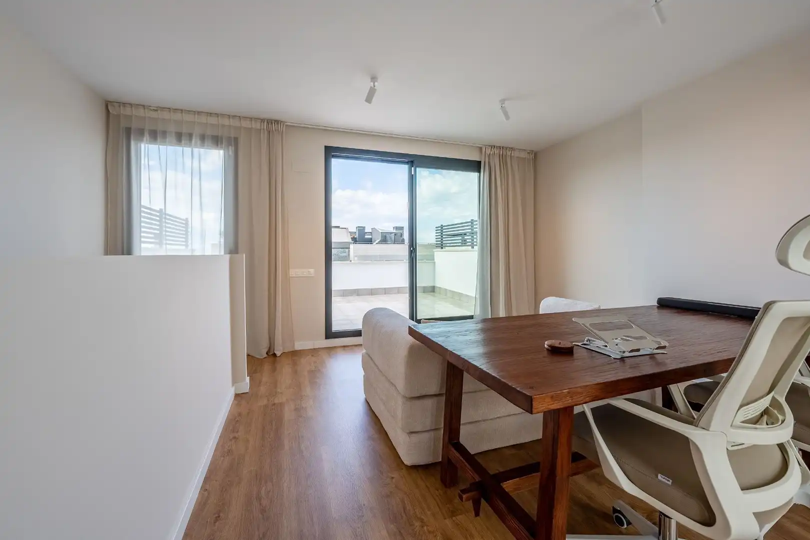 Casa a schiera con piscina in vendita a Salvador Robert Raventos 2, imagen 33