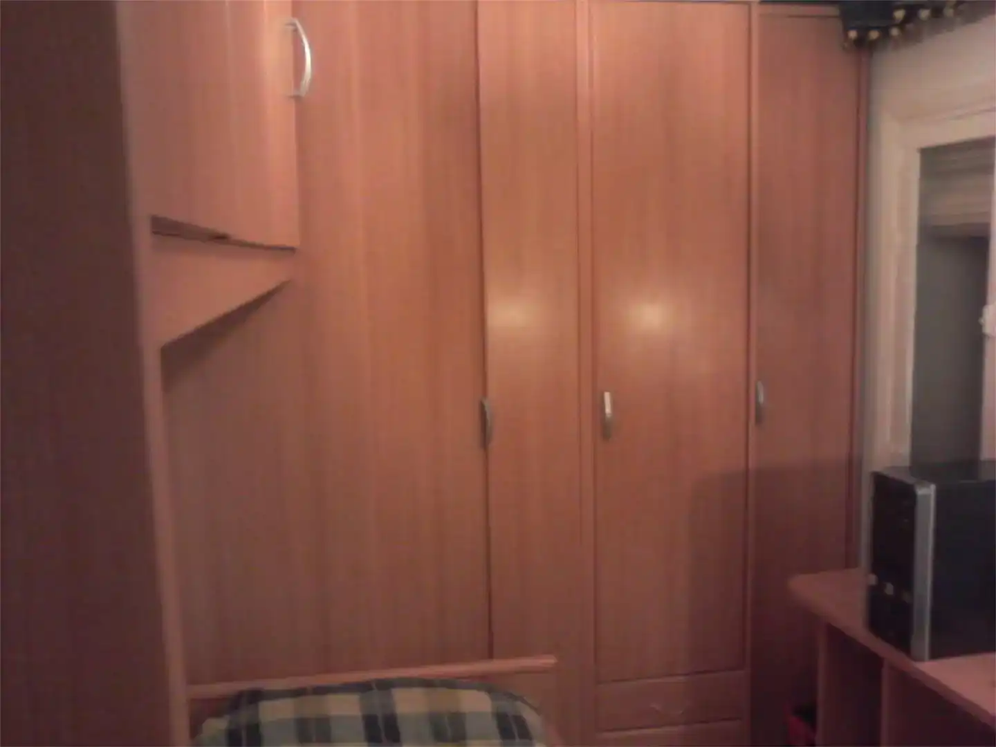 Habitación de Piso en venta en Tocina con Aire acondicionado y Amueblado