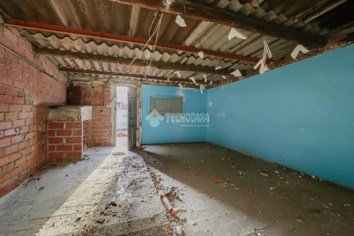 Einfamilien-Reihenhaus zum Verkauf in Terrassa mit Terrasse