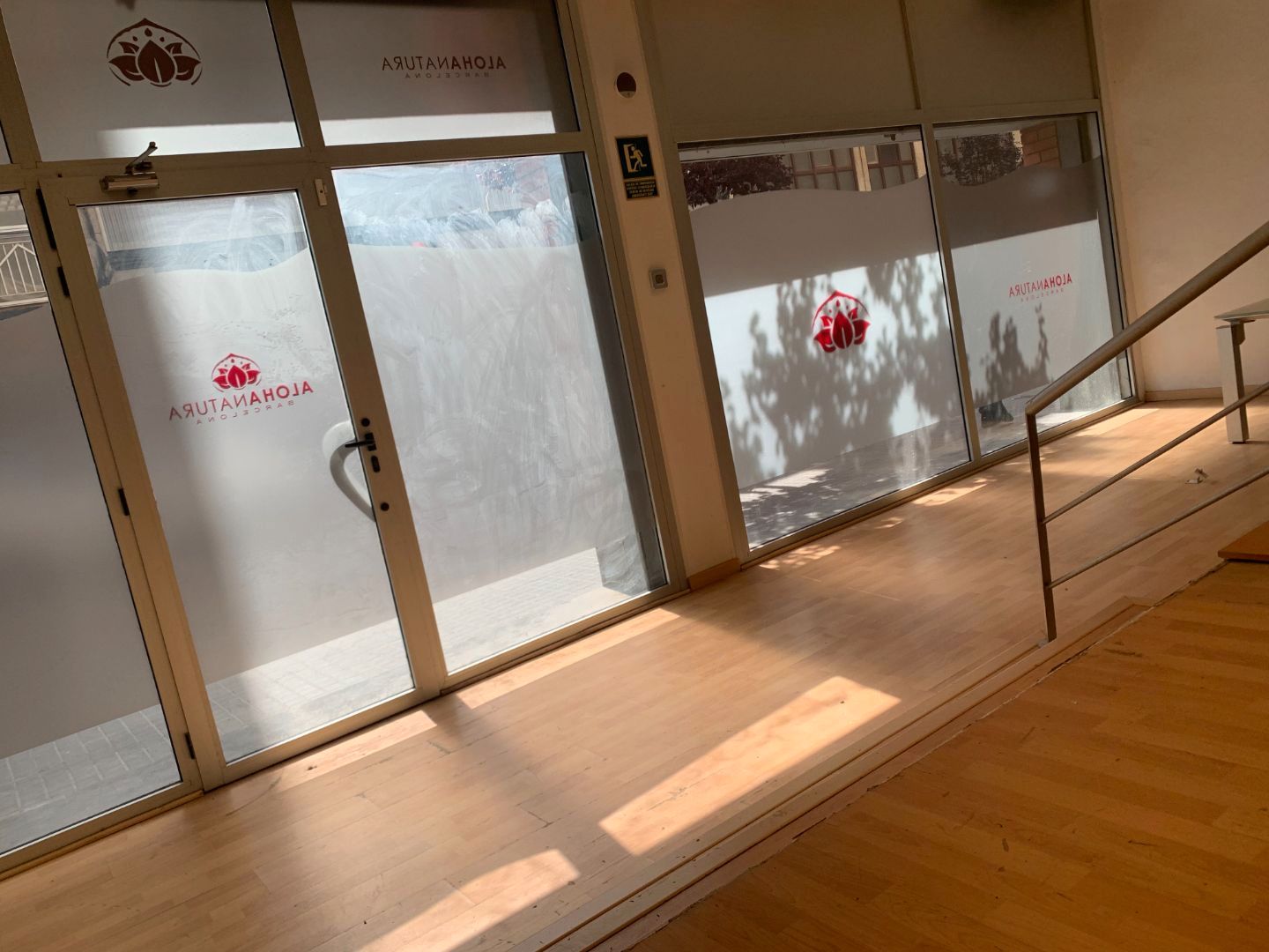 Office for sale in L'Hospitalet de Llobregat  with Air Conditioner and Internet