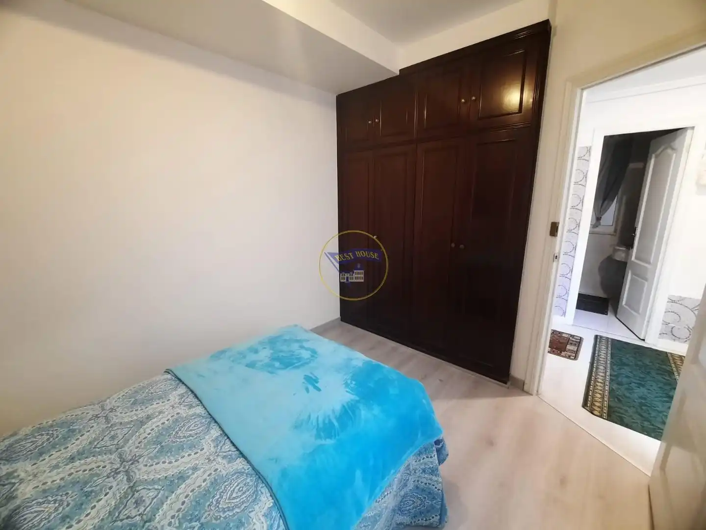 Habitación de Piso en venta en Vigo  con Calefacción y Amueblado