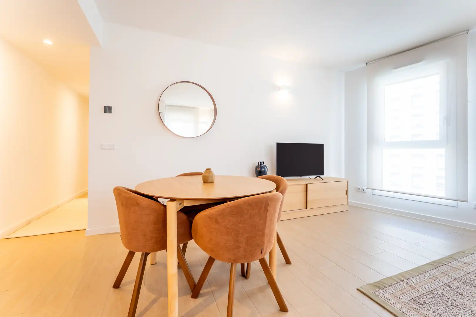 Sala d'estar de Apartament de lloguer en Madrid amb Aire condicionat, Calefacció i Traster