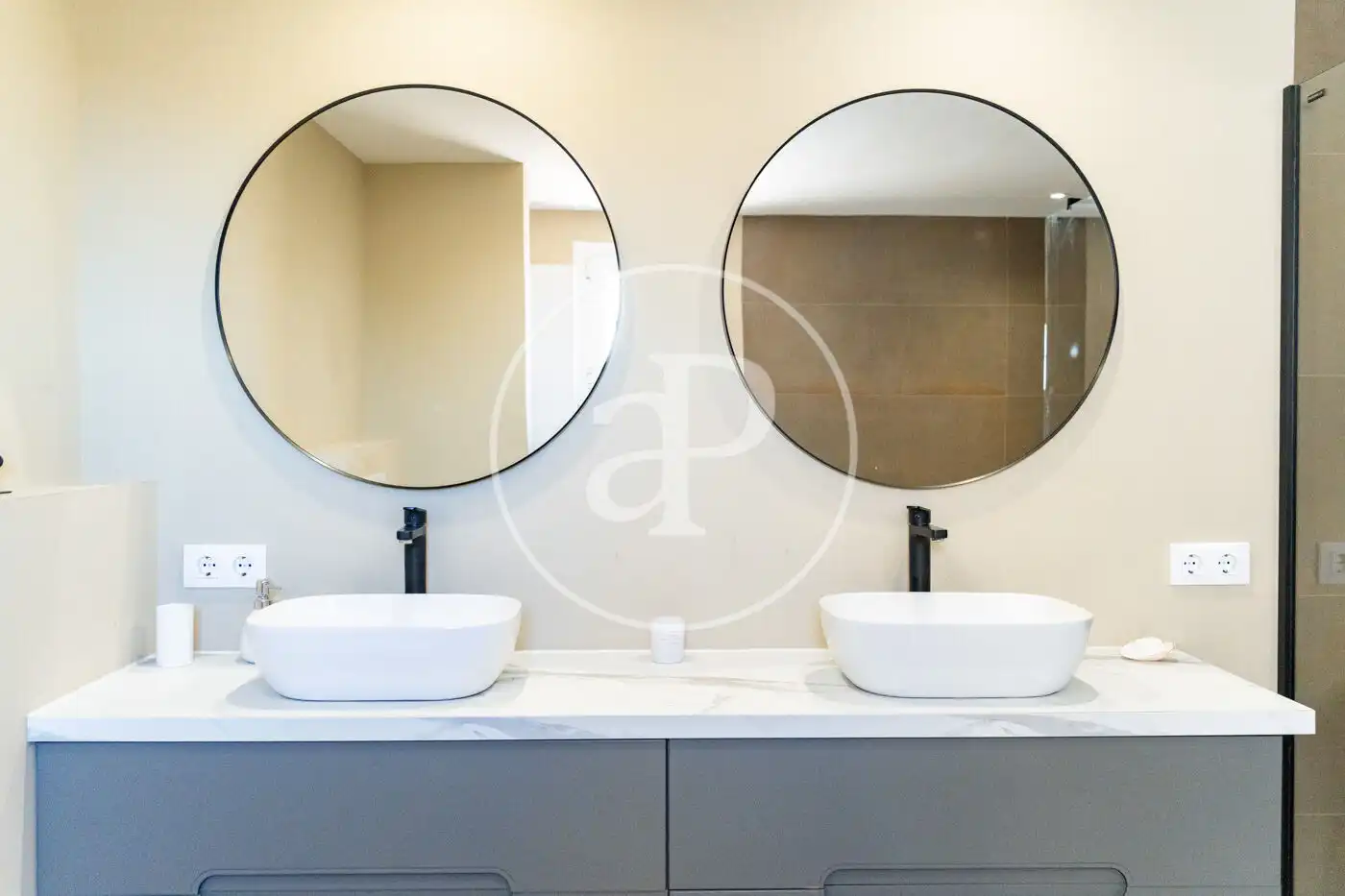Bathroom of Houses for sale in Bunyola  with Air Conditioner, Heating and Private garden