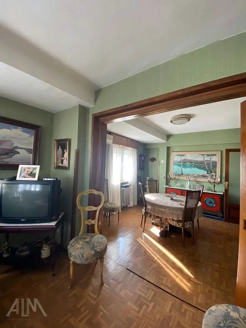 Flat with lift for sale in Reyes Católicos, imagen 7