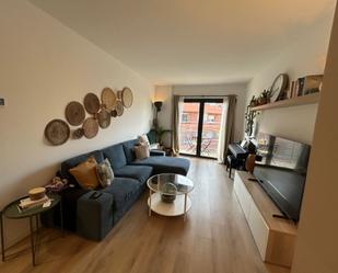 Living room of Flat to rent in Terrassa  with Air Conditioner, Heating and Oven