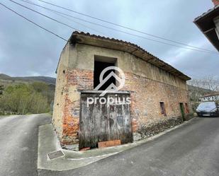 Exterior view of House or chalet for sale in Llanes