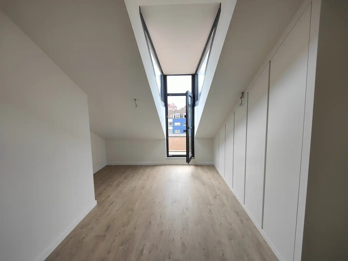 Habitación de Ático en venta en Gijón  con Calefacción, Parquet y Terraza