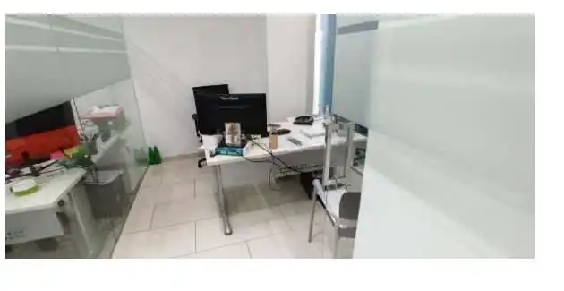 Local comercial en venda a Avenida Europa, imagen 4