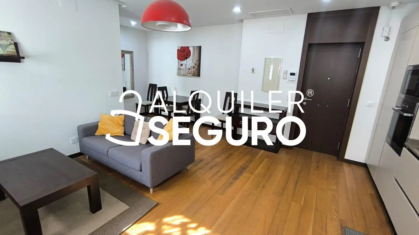Sala de estar de Piso de alquiler en Sevilla con Aire acondicionado, Calefacción y Amueblado