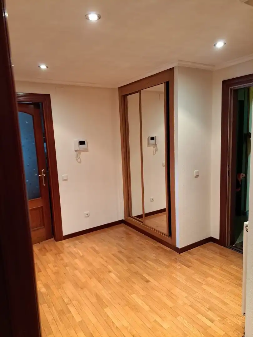 Flat for rent in Carreño