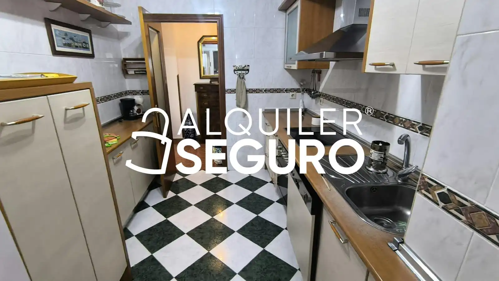 Flat with lift to rent in Sector triangulo, imagen 13