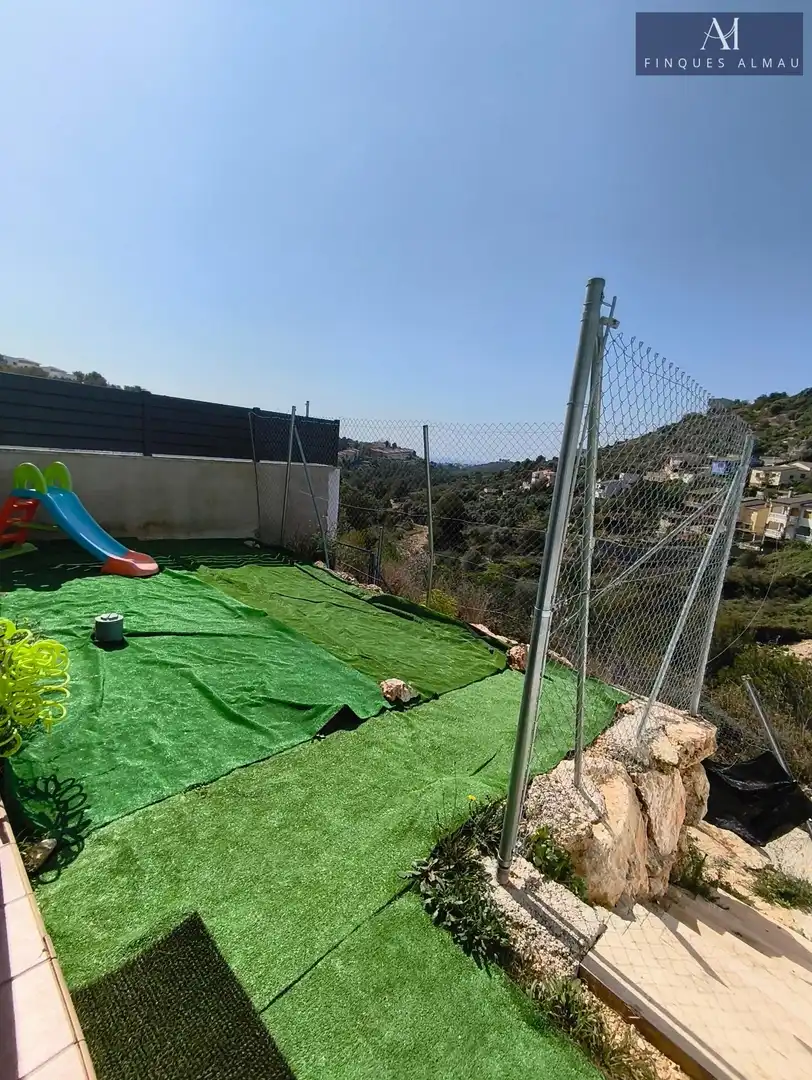 Casa adosada en venda en Calafell amb Calefacció, Jardí privat i Parquet