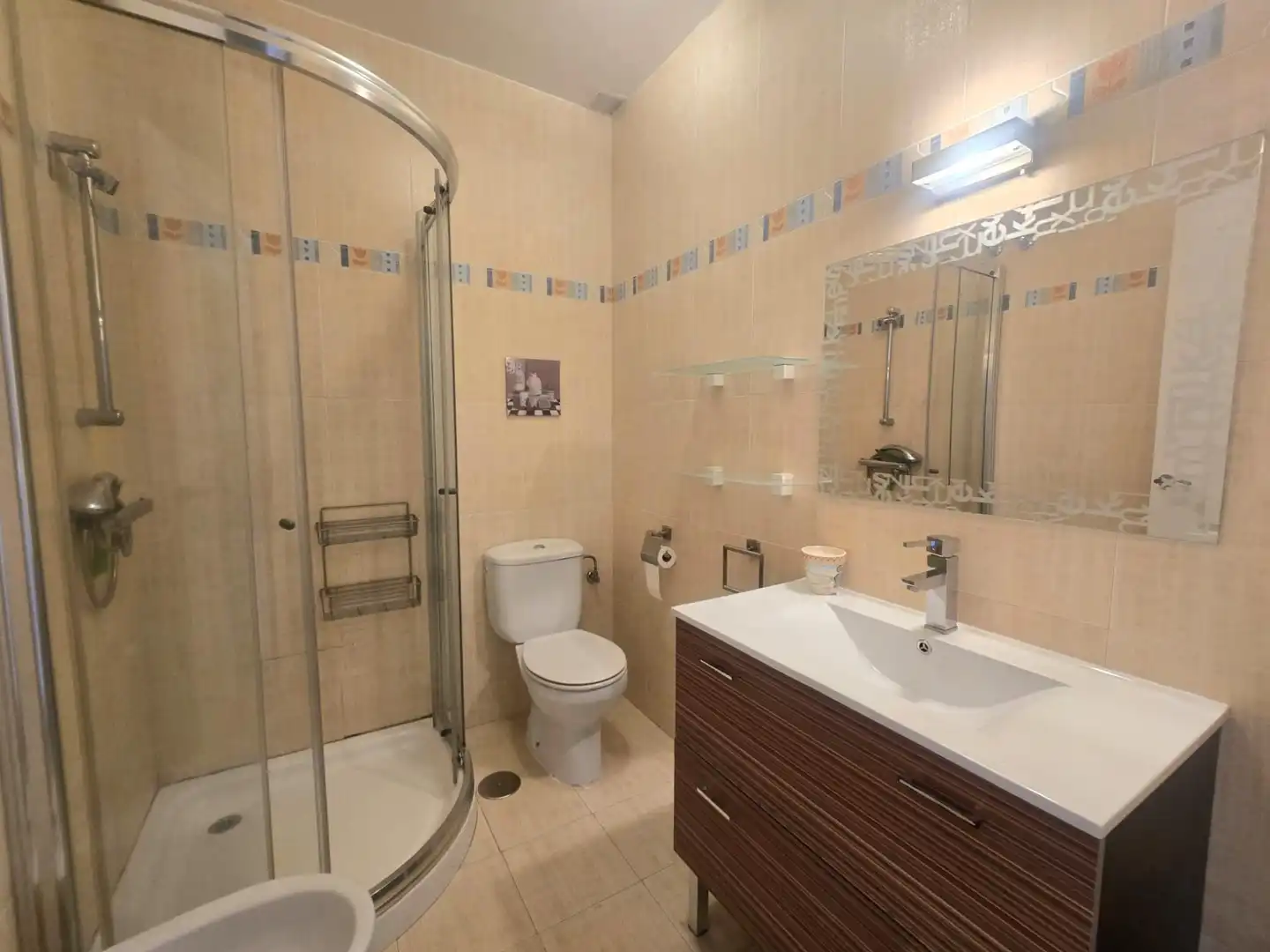 Bathroom of Detached homes for rent in Plasencia  with Air Conditioner, Heating and Private garden