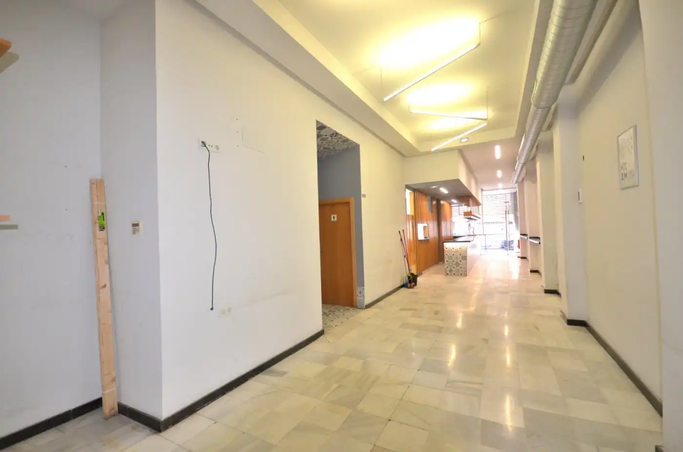 Local comercial en venta en Calle ramon gallud 59, imagen 24