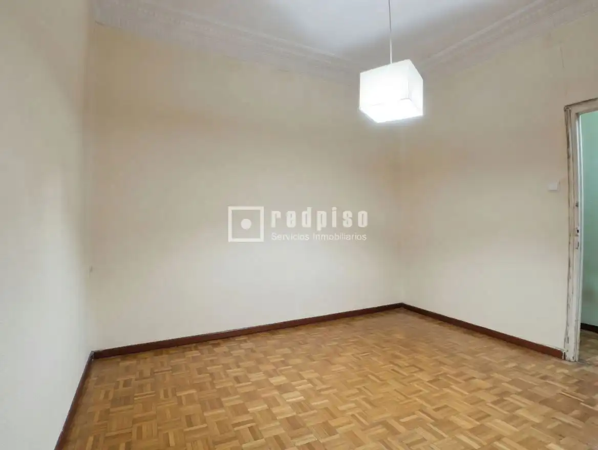 Piso en venta en de Bravo Murillo, Arapiles