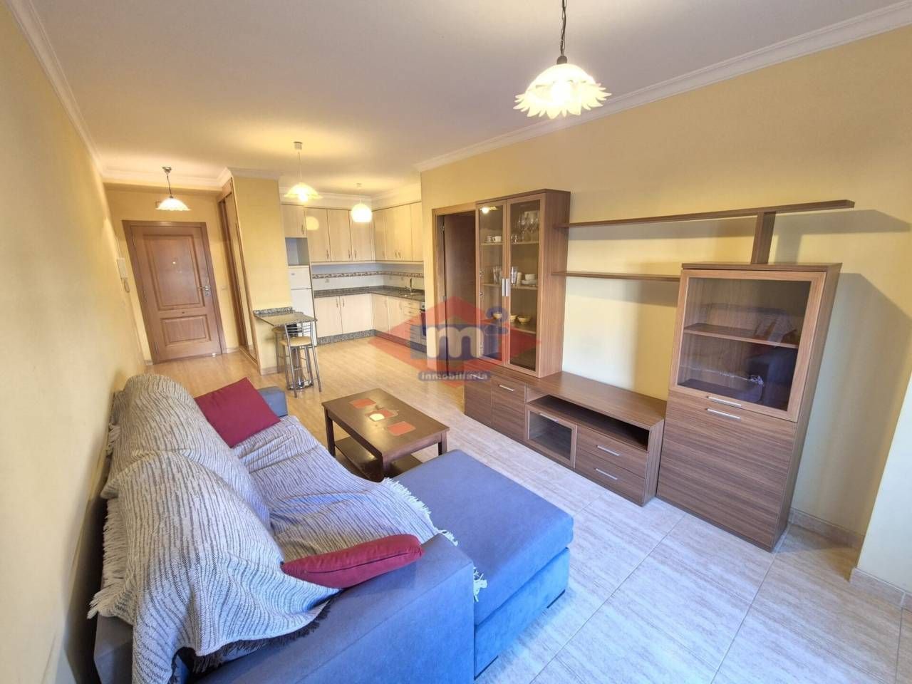 Sala d'estar de Apartament de lloguer en Salceda de Caselas amb Calefacció, Traster i Moblat