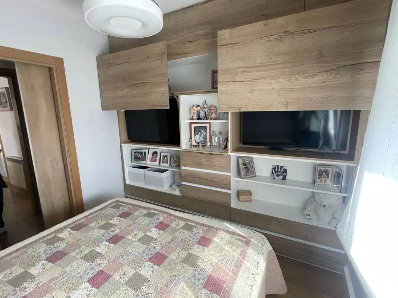 Habitación de Casa o chalet en venta en Lliçà d'Amunt con Calefacción, Jardín privado y Terraza