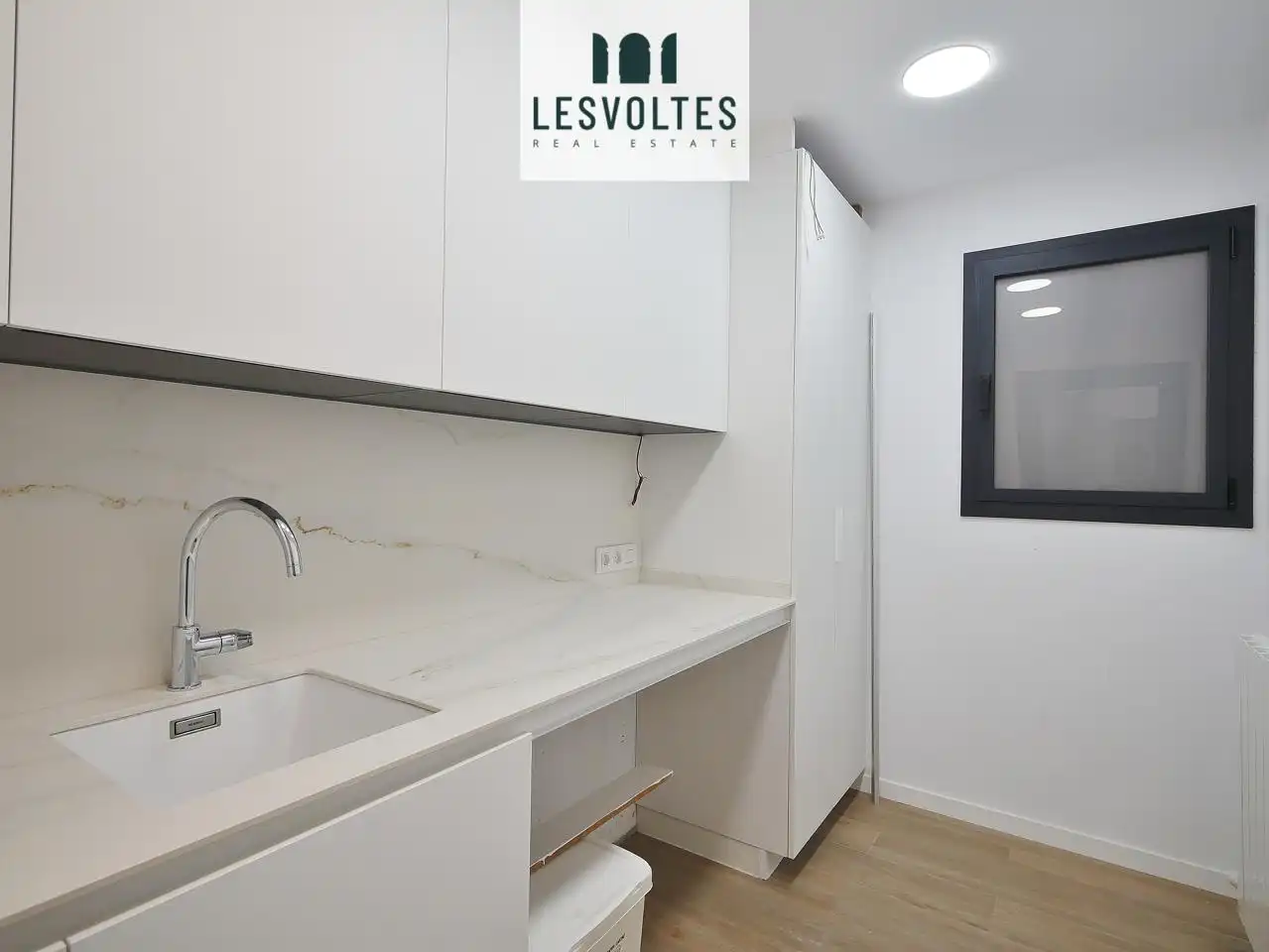 Bedroom of Flat for rent in Palafrugell  with Parquet flooring