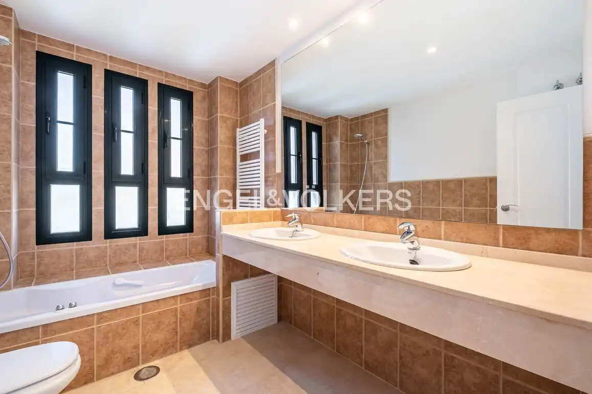 Apartment with pool for sale in Golf Bahía, imagen 16