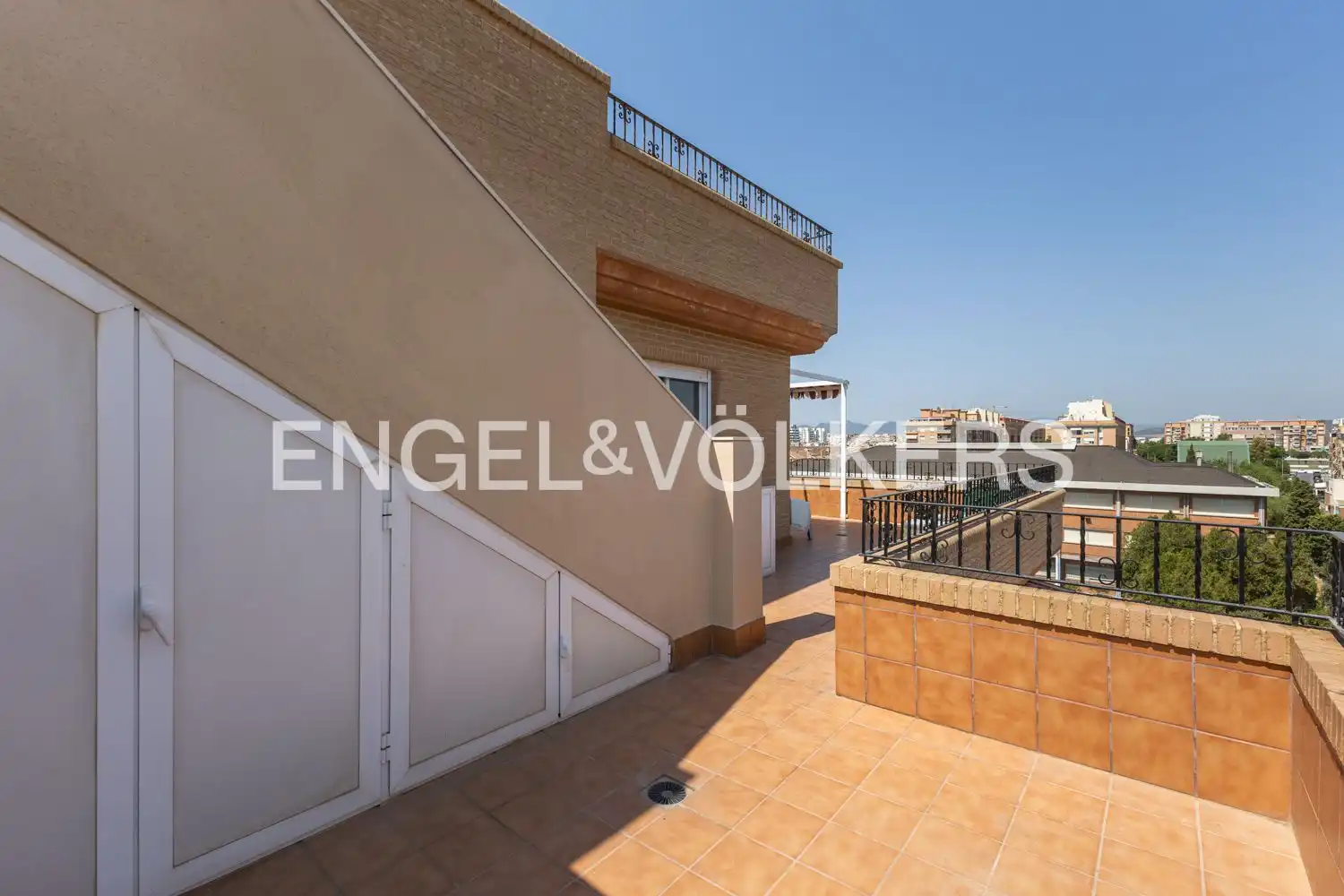 Balcony of Attic for rent in Sagunto / Sagunt  with Air Conditioner, Heating and Terrace