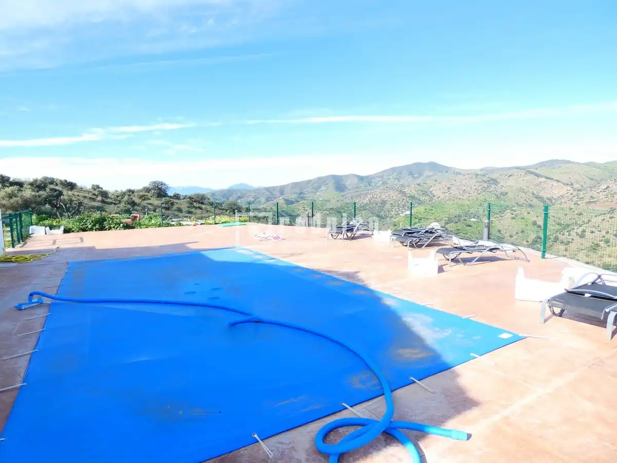 Swimming pool of Houses for sale in Almogía  with Air Conditioner and Alarm