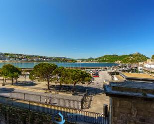 Exterior view of Flat for sale in Donostia - San Sebastián   with Heating and Balcony