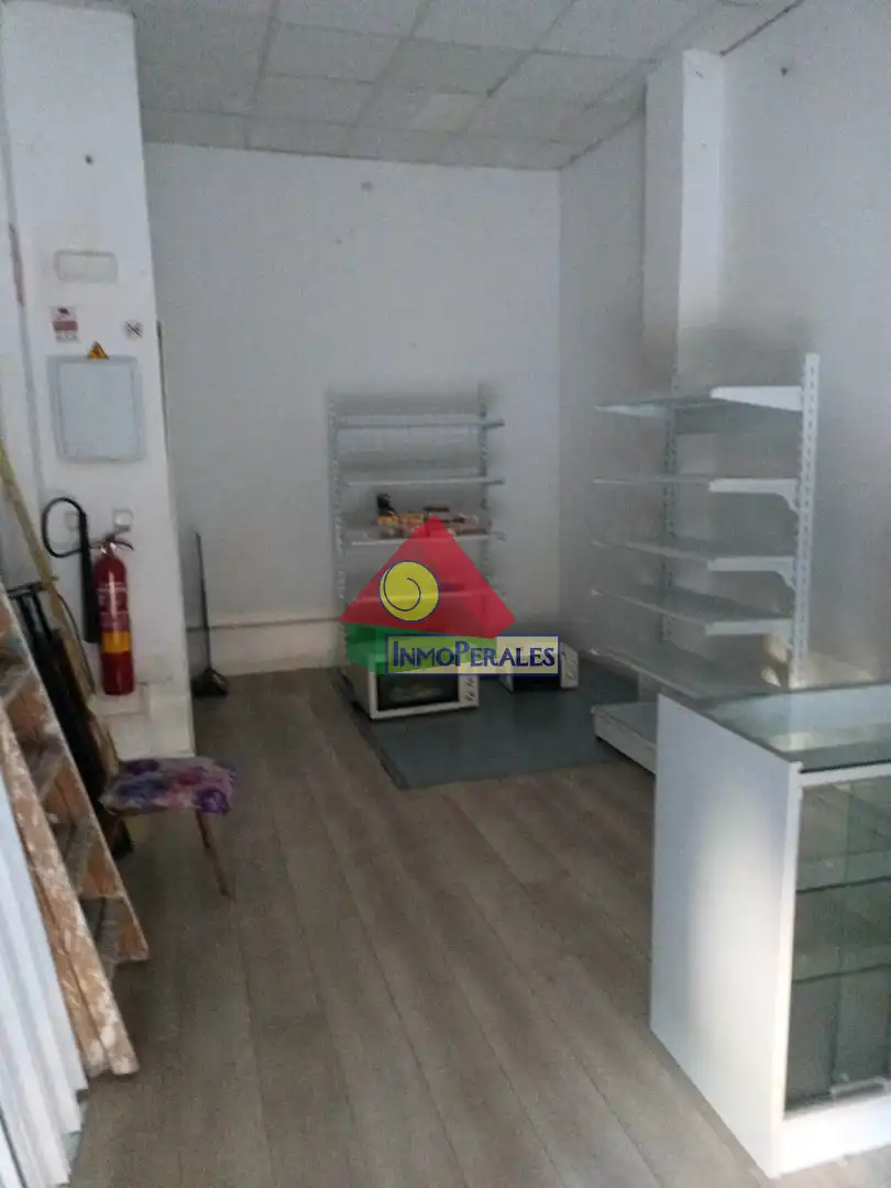 Local en venta en Parla