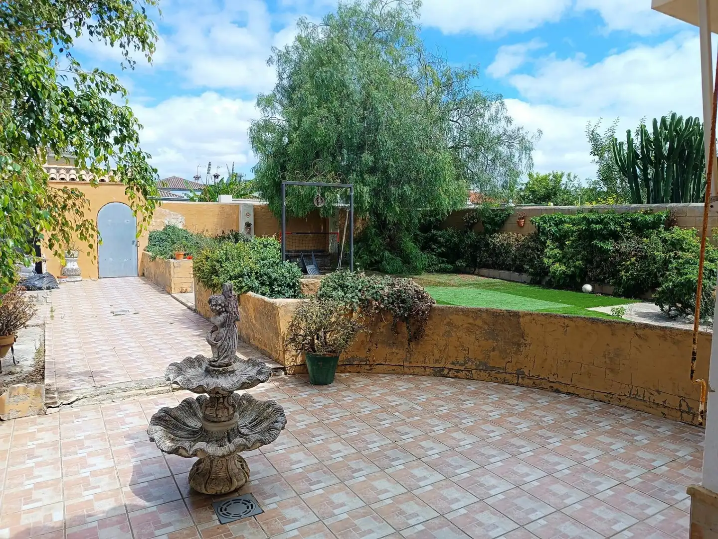 Jardí de Casa o xalet en venda en El Puerto de Santa María amb Aire condicionat, Jardí privat i Terrassa