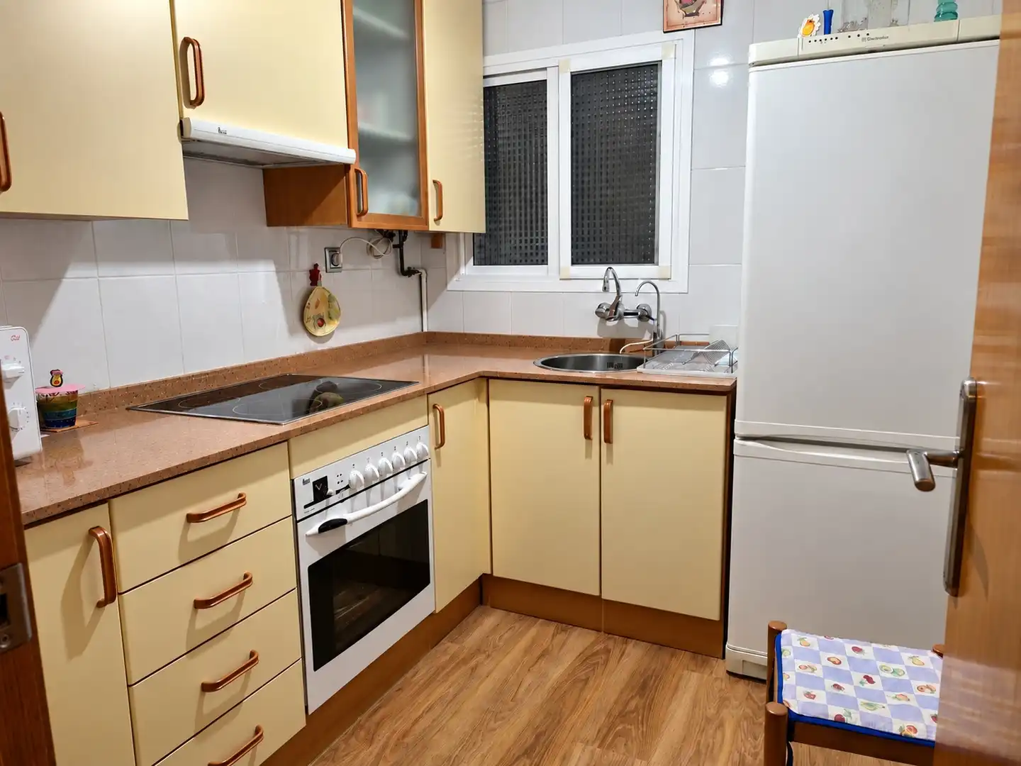 Kitchen of Flat for sale in Esplugues de Llobregat  with Balcony