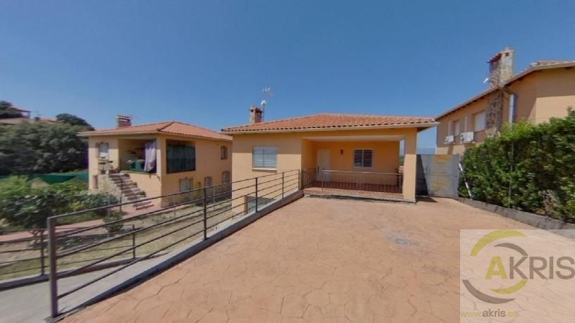 Exterior view of House or chalet for sale in El Casar de Escalona