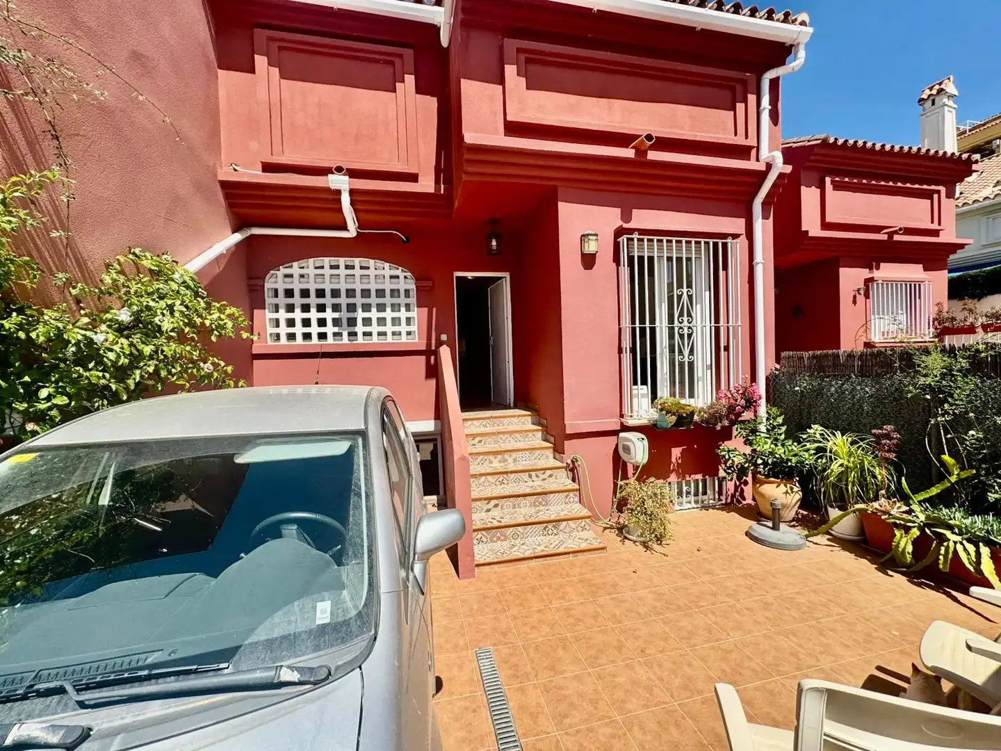 Vista exterior de Casa adosada en venta en Fuengirola con Aire acondicionado, Calefacción y Terraza