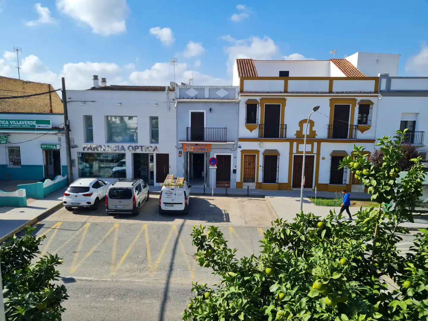 Exterior view of Flat for sale in Villaverde del Río