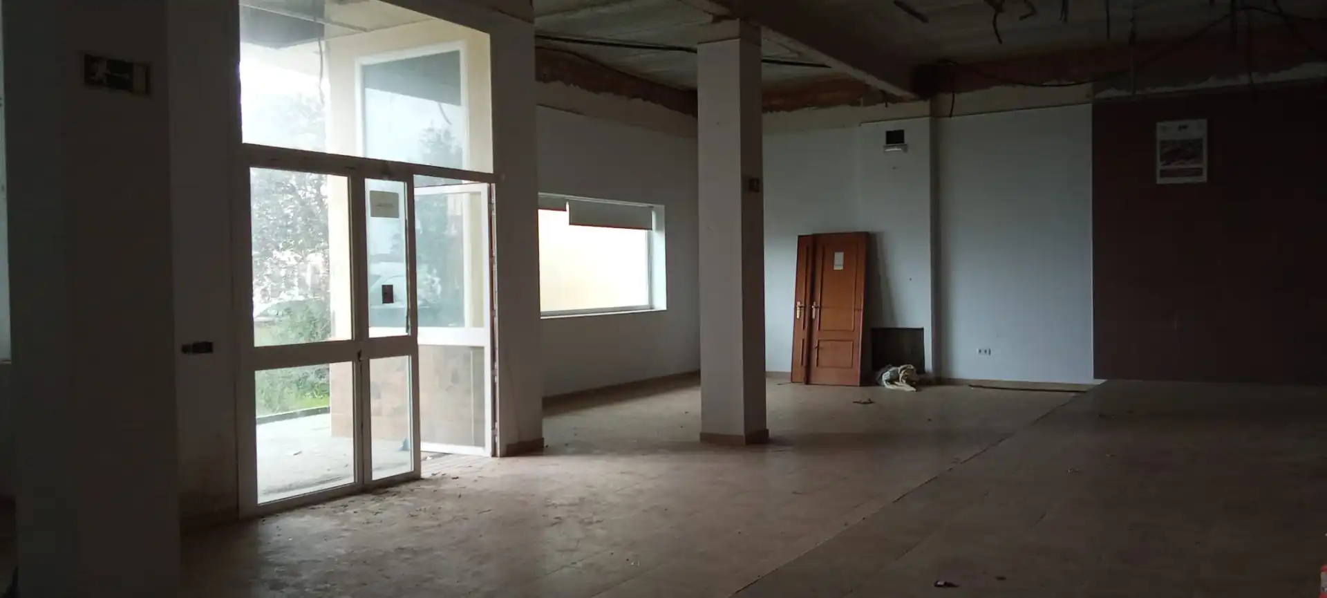 Fabrikhallen zum Verkauf in Benalup-Casas Viejas