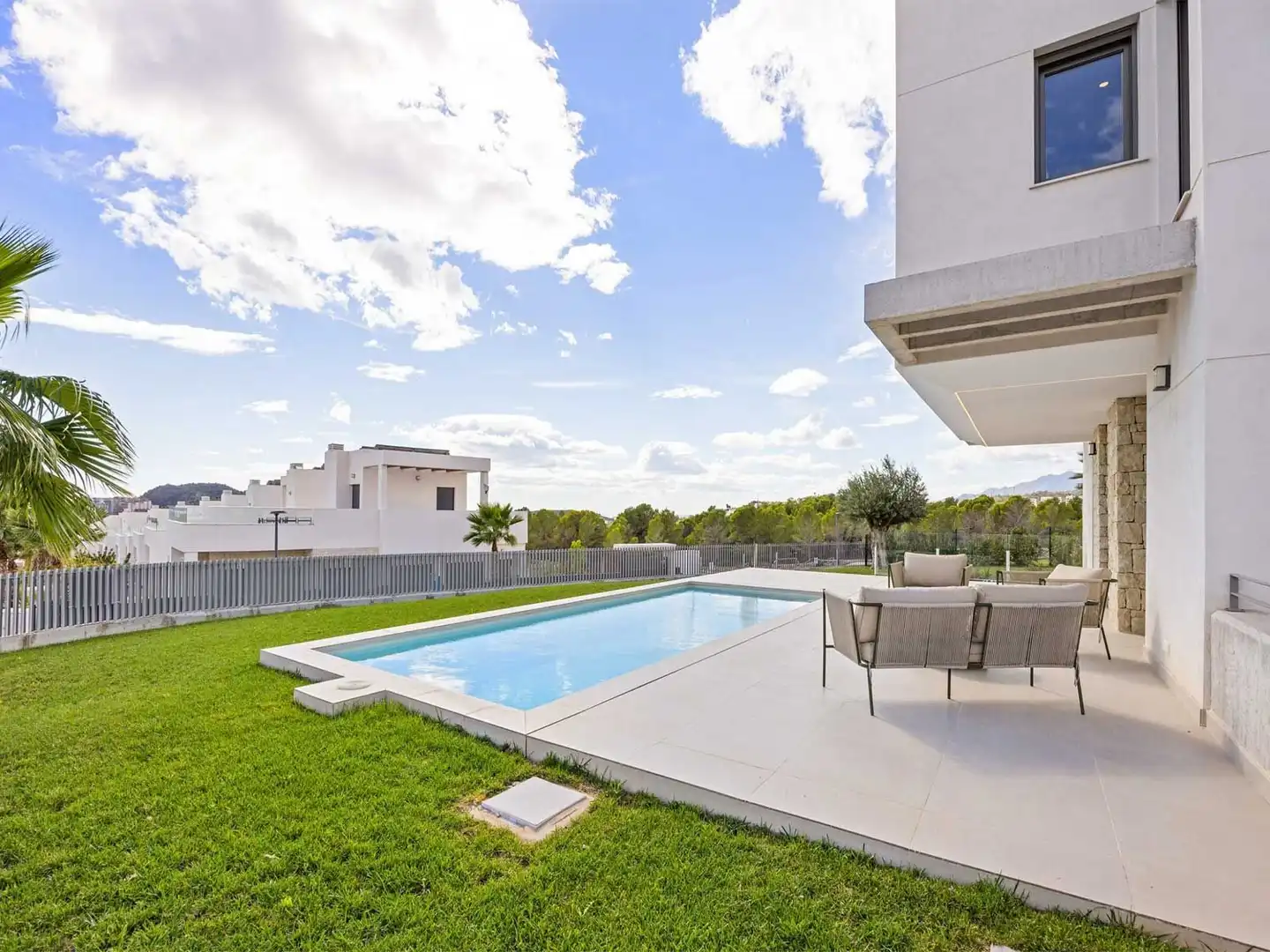 Chalet con piscina en venta en Calle Calle Praga, imagen 19
