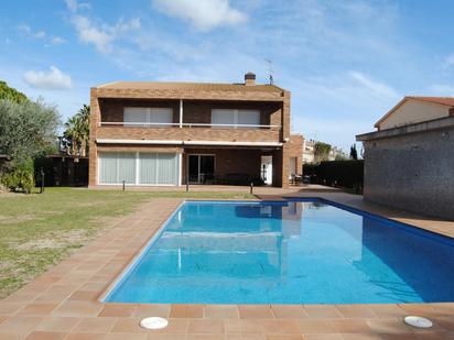 Piscina de Casa o xalet en venda en Roda de Berà amb Terrassa i Piscina