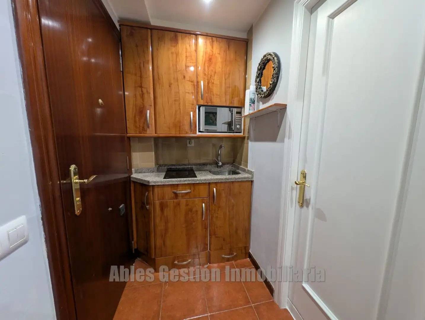 Estudi amb ascensor de lloguer a Tito Bustillo, imagen 7