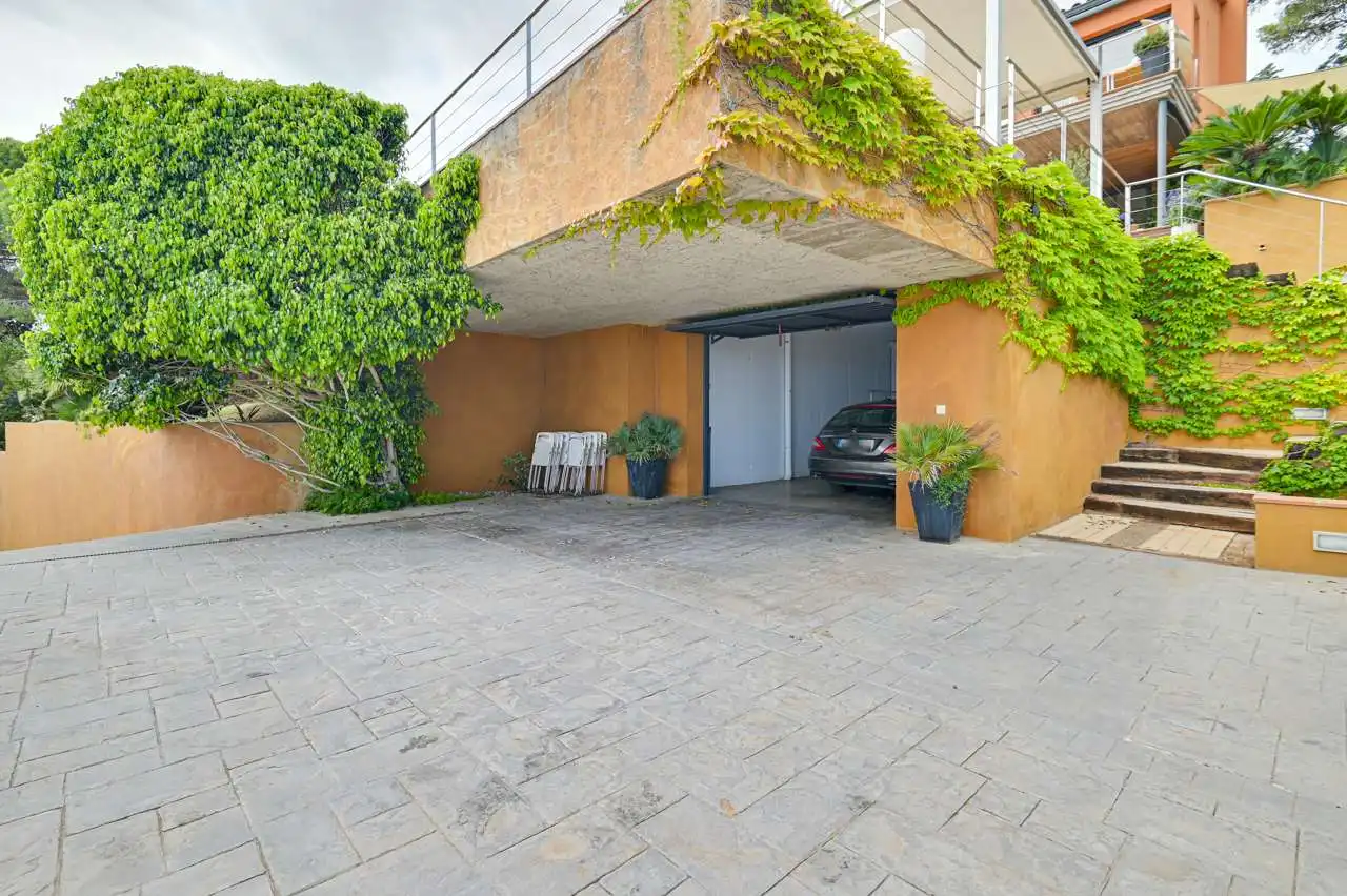 Parking de Casa o chalet en venta en Palafrugell con Aire acondicionado, Calefacción y Jardín privado