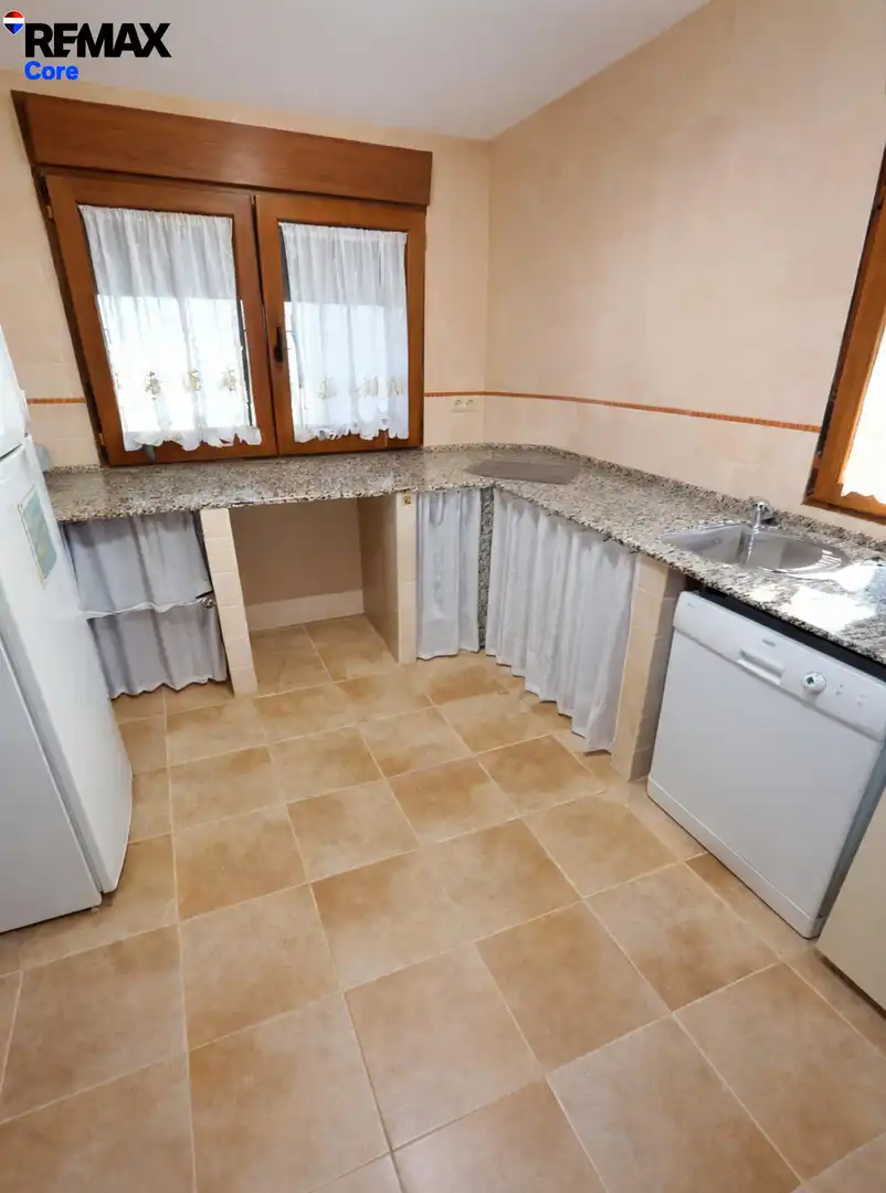 Cocina de Casa o chalet en venta en Badajoz con Aire acondicionado, Jardín privado y Trastero