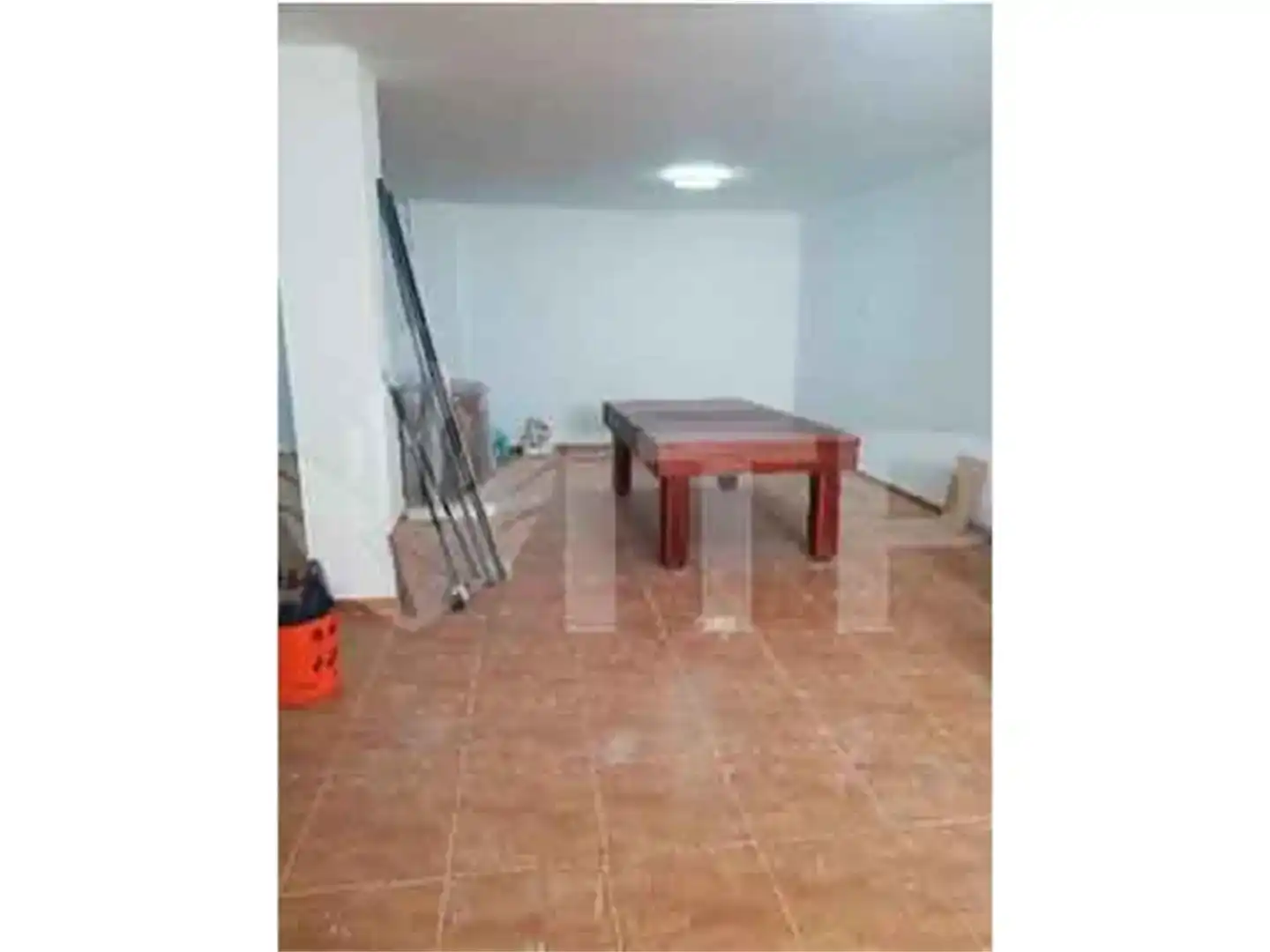 Local en venta en Sorvilán