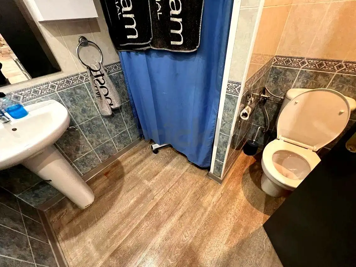 Bany de Local en venda en Málaga amb Aire condicionat