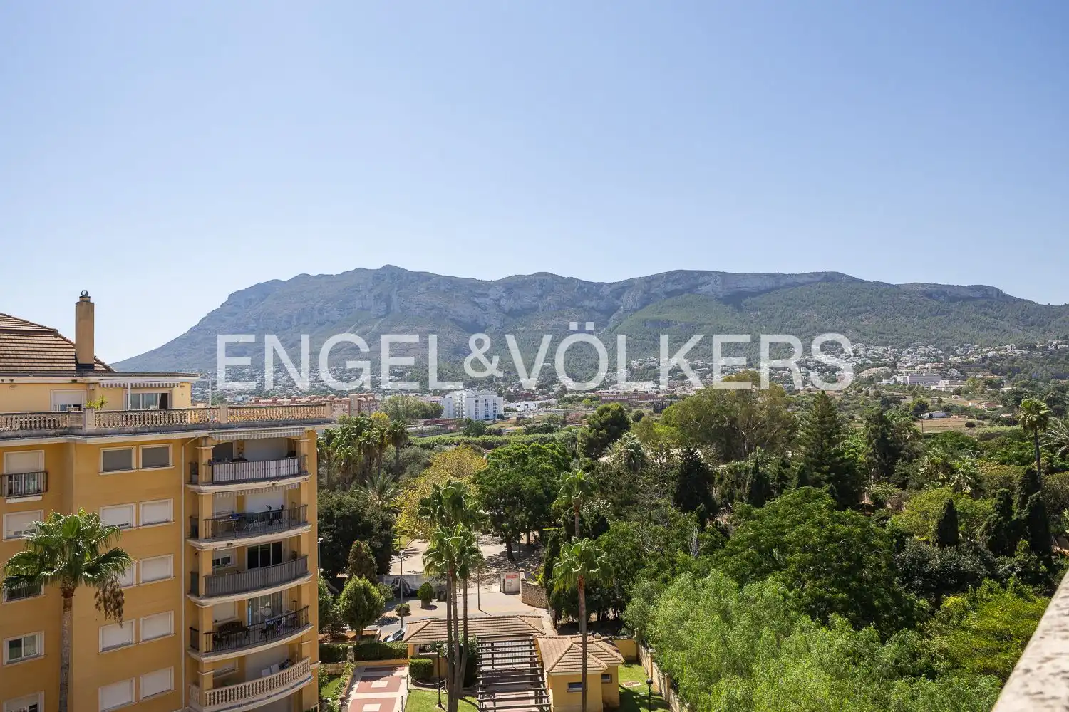 Exterior view of Duplexes for rent in Dénia  with Air Conditioner, Heating and Swimming Pool