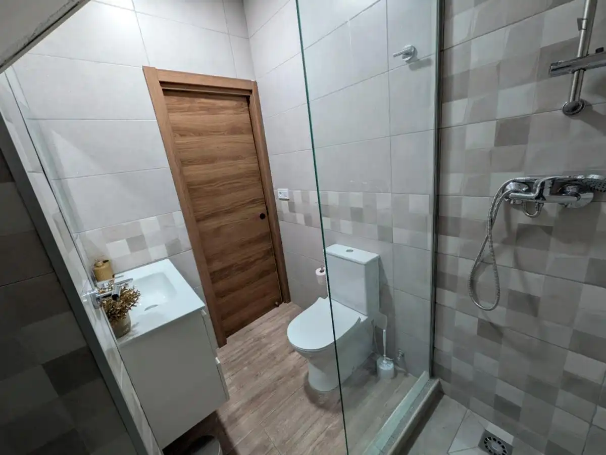 Baño de Casa o chalet para compartir en Málaga con Aire acondicionado, Amueblado y Lavadora